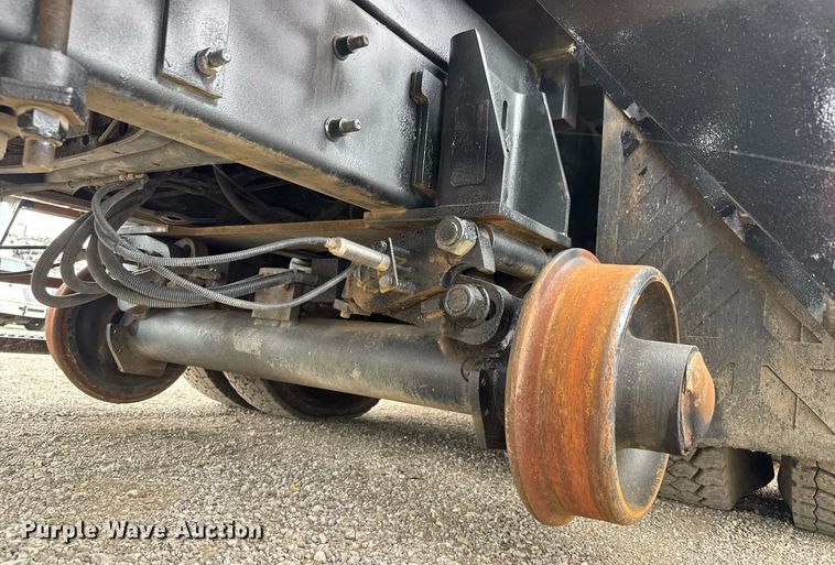 image for item DY0061 2008 International 7500  Crew Cab crane truck