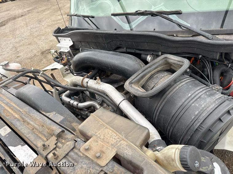 image for item DY0061 2008 International 7500  Crew Cab crane truck