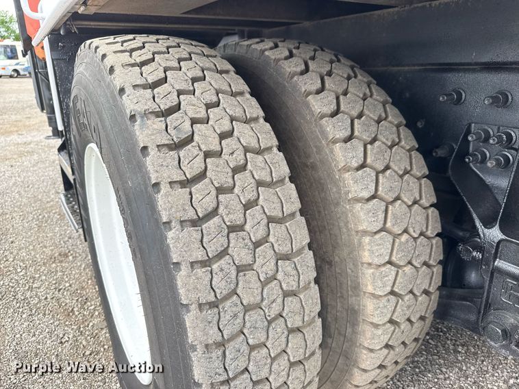 image for item DY0061 2008 International 7500  Crew Cab crane truck