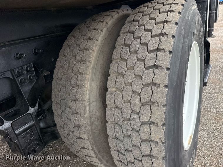 image for item DY0061 2008 International 7500  Crew Cab crane truck