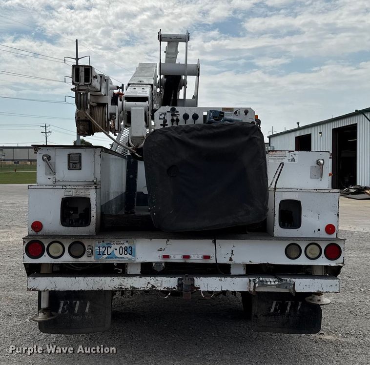 image for item DY8195 2009 Ford F550 Super Duty bucket truck