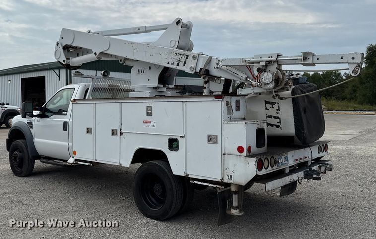 image for item DY8195 2009 Ford F550 Super Duty bucket truck