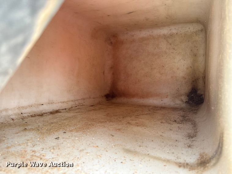 image for item DY8195 2009 Ford F550 Super Duty bucket truck