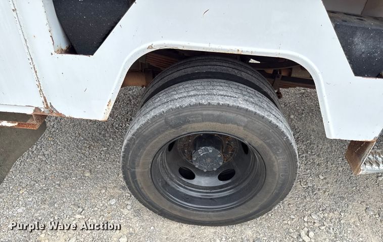 image for item DY8195 2009 Ford F550 Super Duty bucket truck