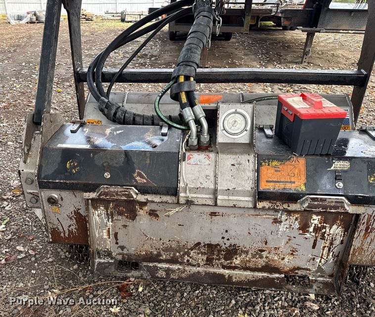 image for item DY8202 FAE UML/SSL-150VT skid steer mulcher