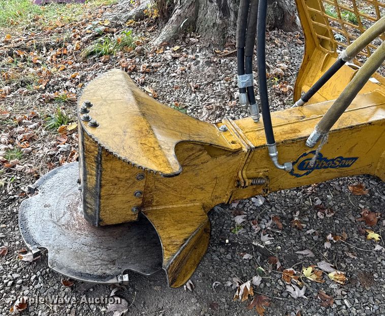image for item DY8203 Dougherty Forestry Manufacturing TQR skid steer tree saw