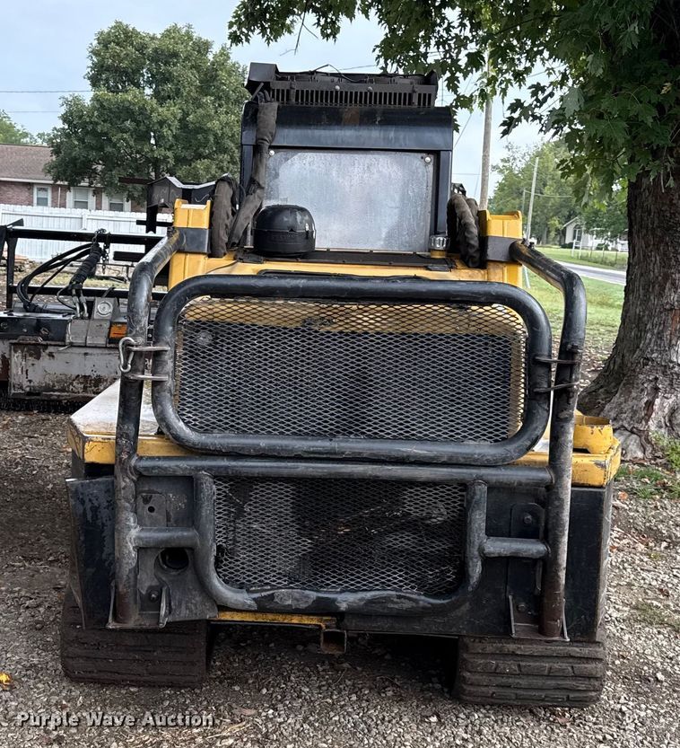 image for item DY8204 2005 ASV RC-100 tracked skid steer loader