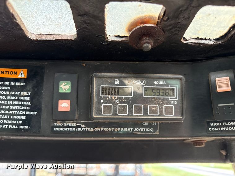 image for item DY8204 2005 ASV RC-100 tracked skid steer loader