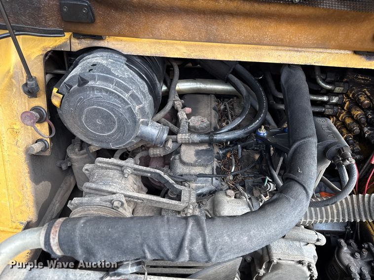 image for item DY8204 2005 ASV RC-100 tracked skid steer loader