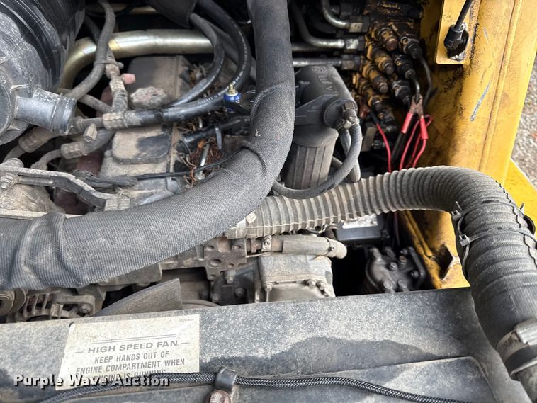 image for item DY8204 2005 ASV RC-100 tracked skid steer loader