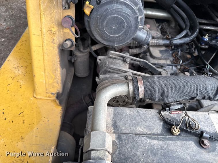 image for item DY8204 2005 ASV RC-100 tracked skid steer loader