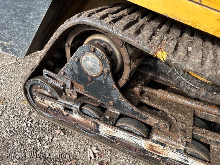 image for item DY8204 2005 ASV RC-100 tracked skid steer loader