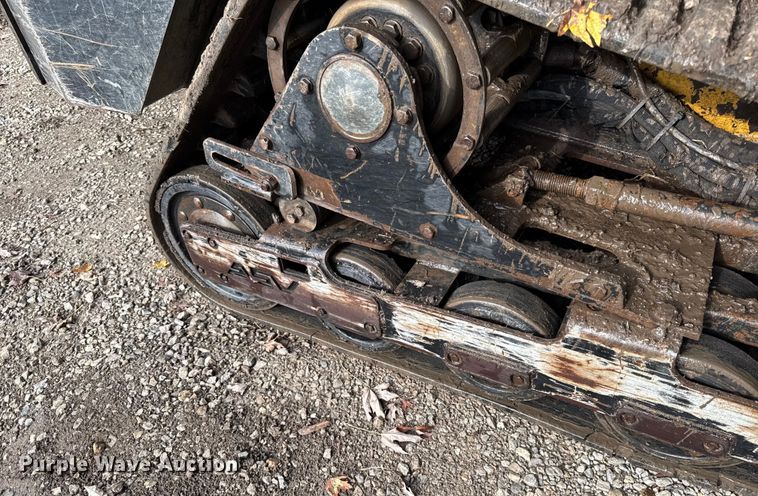 image for item DY8204 2005 ASV RC-100 tracked skid steer loader