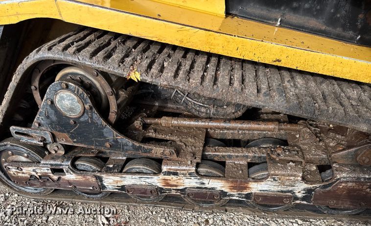 image for item DY8204 2005 ASV RC-100 tracked skid steer loader