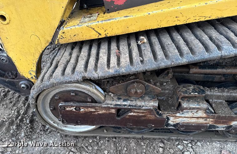 image for item DY8204 2005 ASV RC-100 tracked skid steer loader