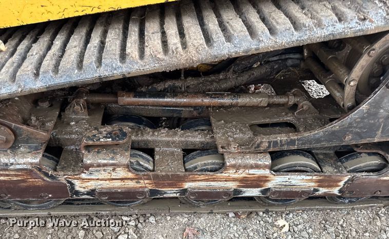 image for item DY8204 2005 ASV RC-100 tracked skid steer loader