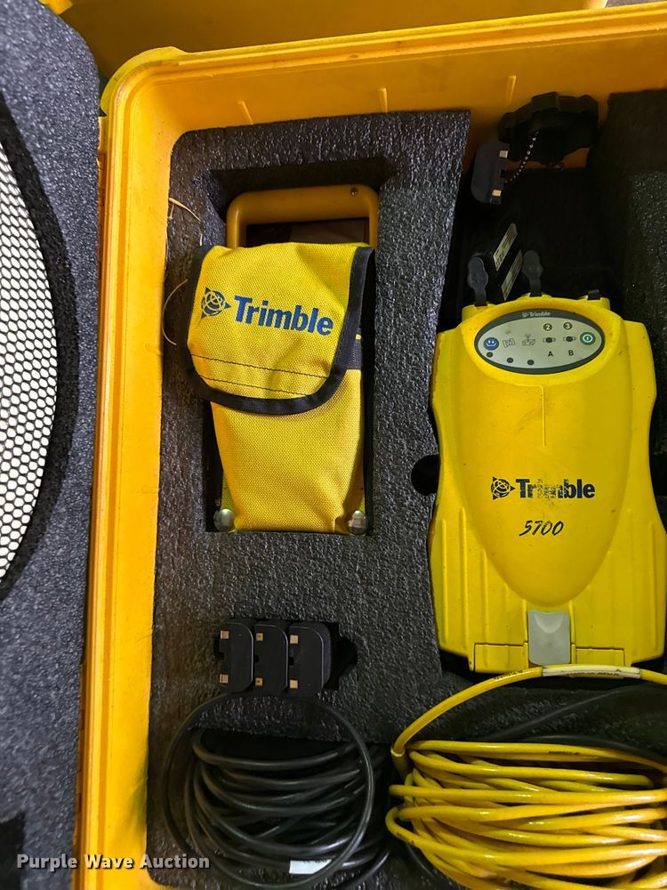 image for item DY8228 Surveying equipment