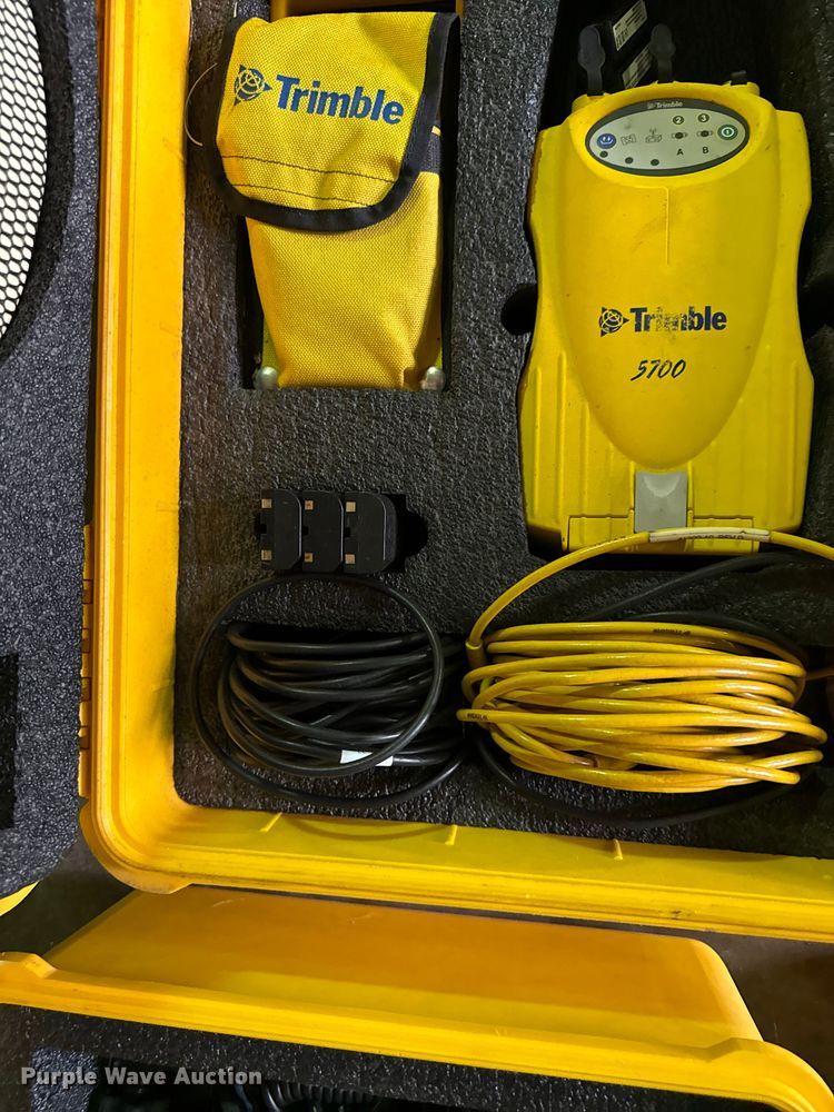 image for item DY8228 Surveying equipment