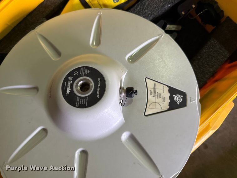 image for item DY8228 Surveying equipment