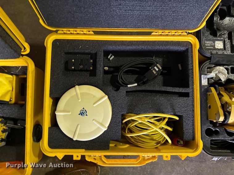 image for item DY8228 Surveying equipment