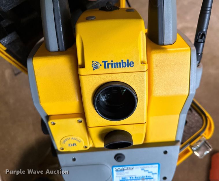 image for item DY8228 Surveying equipment