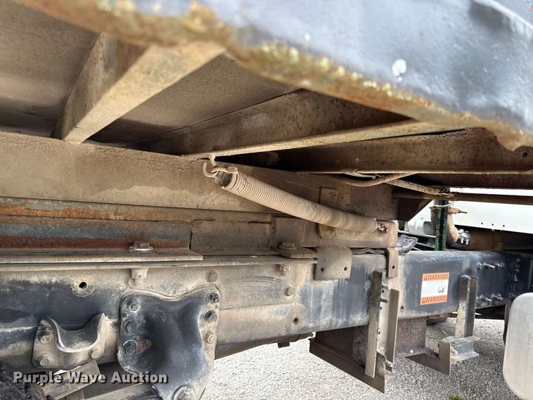 image for item DY8230 2004 Freightliner M2 dump truck