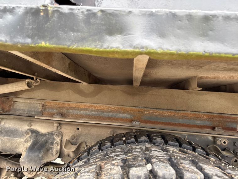 image for item DY8230 2004 Freightliner M2 dump truck