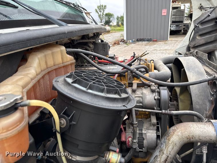 image for item DY8230 2004 Freightliner M2 dump truck