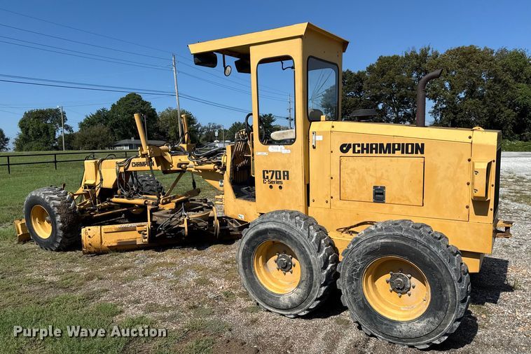 image for item DY8235 1996 Champion C70A   motor grader