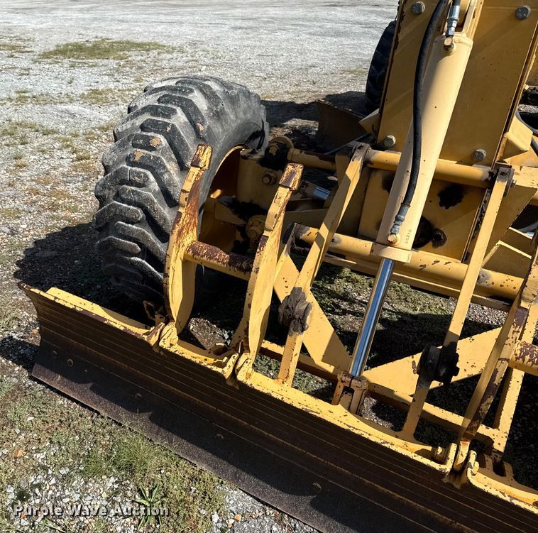 image for item DY8235 1996 Champion C70A   motor grader