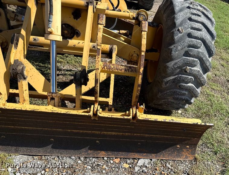 image for item DY8235 1996 Champion C70A   motor grader