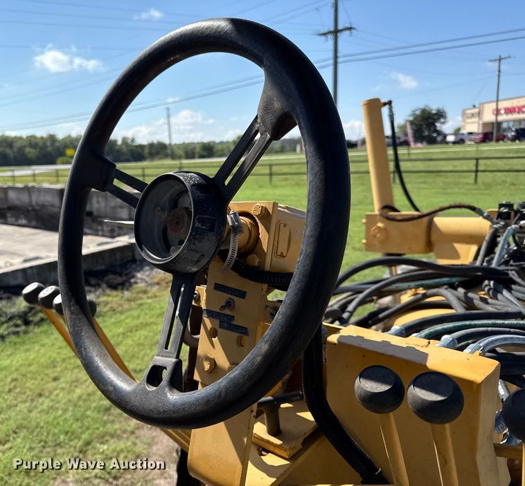 image for item DY8235 1996 Champion C70A   motor grader
