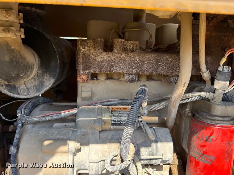 image for item DY8235 1996 Champion C70A   motor grader