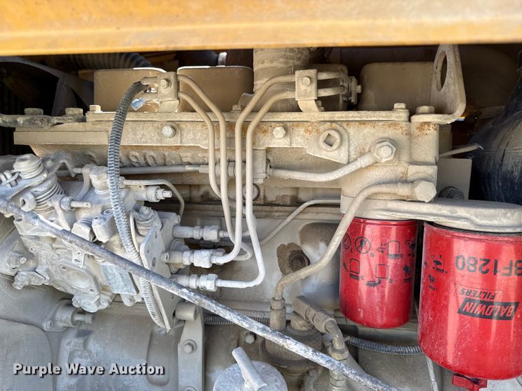 image for item DY8235 1996 Champion C70A   motor grader