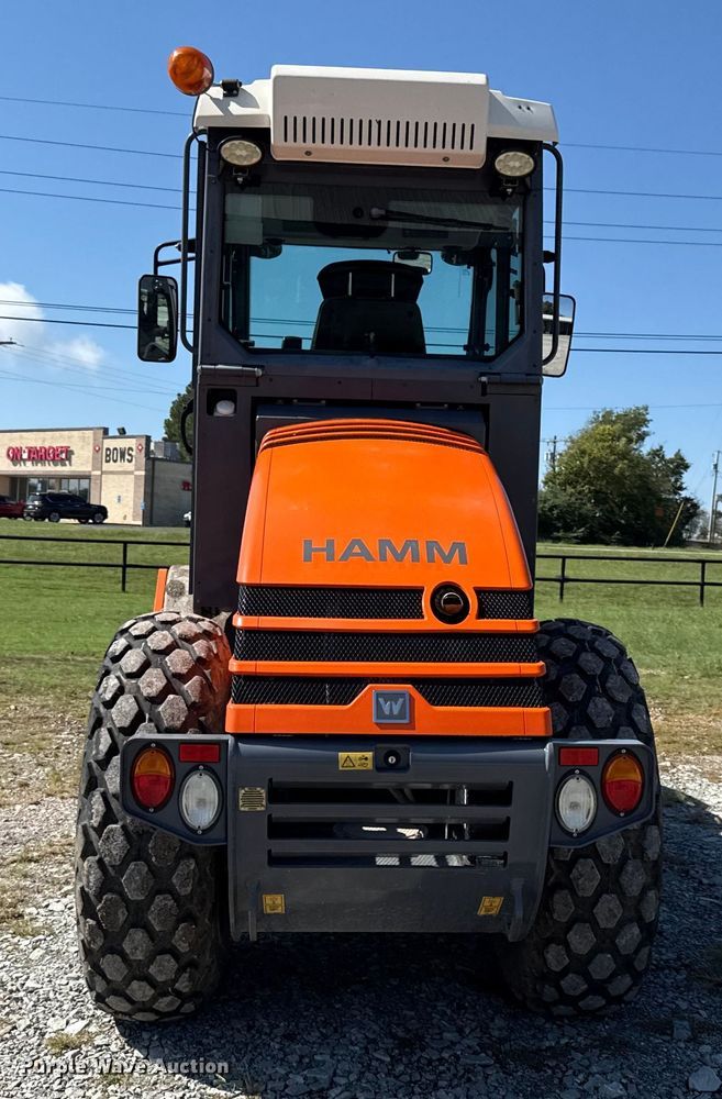 image for item DY8236 2019 Hamm H7I  single drum vibratory roller