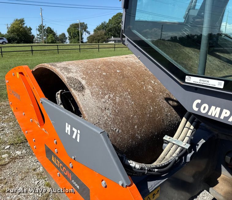 image for item DY8236 2019 Hamm H7I  single drum vibratory roller