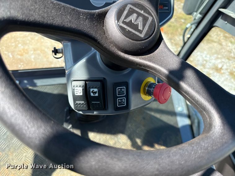 image for item DY8236 2019 Hamm H7I  single drum vibratory roller