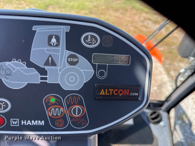 image for item DY8236 2019 Hamm H7I  single drum vibratory roller