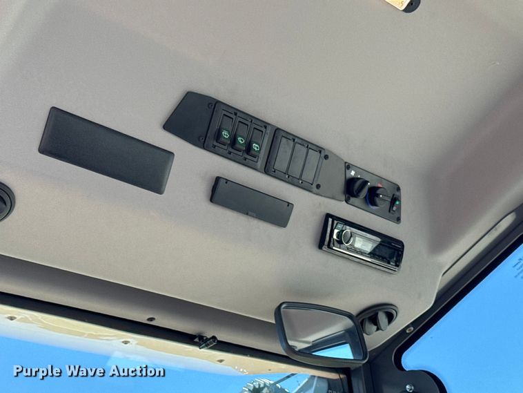 image for item DY8236 2019 Hamm H7I  single drum vibratory roller