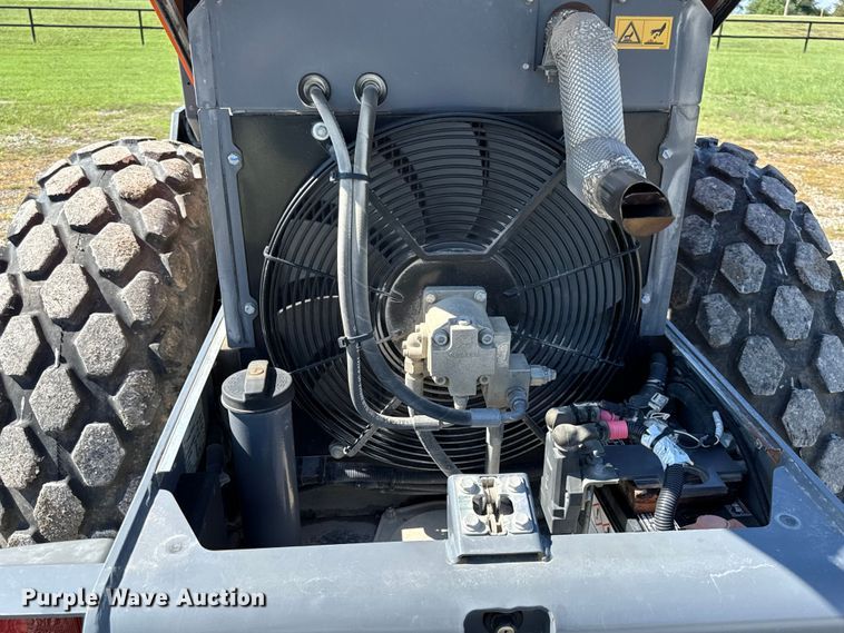 image for item DY8236 2019 Hamm H7I  single drum vibratory roller