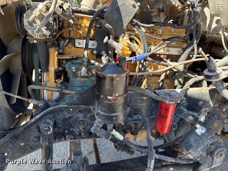 image for item DY8237 2000 Kenworth ready mix truck