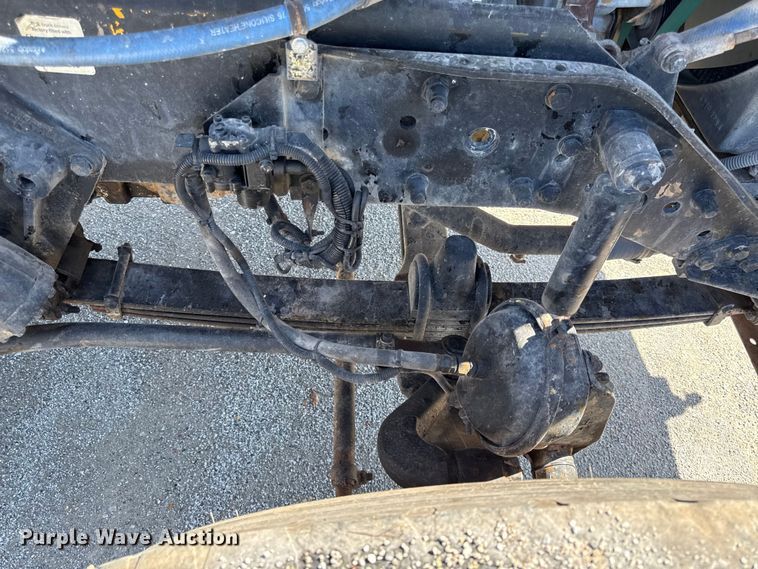 image for item DY8237 2000 Kenworth ready mix truck