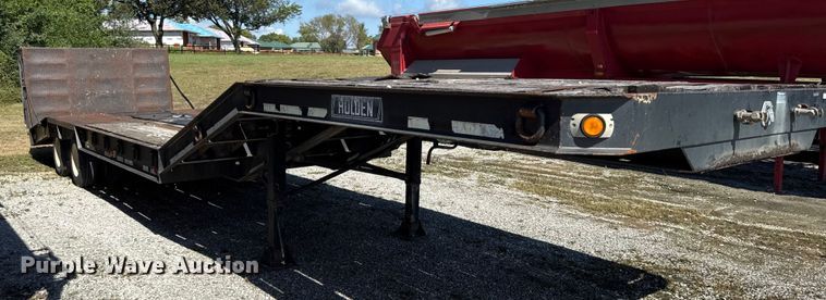 image for item DY8238 1999 Holden HLB25 drop deck equipment trailer