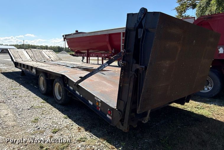 image for item DY8238 1999 Holden HLB25 drop deck equipment trailer