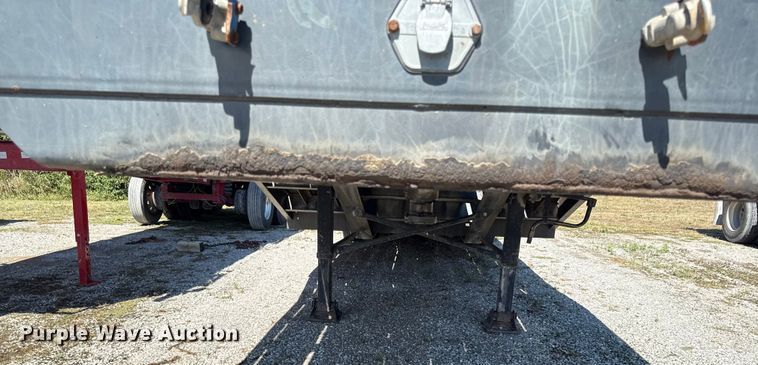 image for item DY8238 1999 Holden HLB25 drop deck equipment trailer