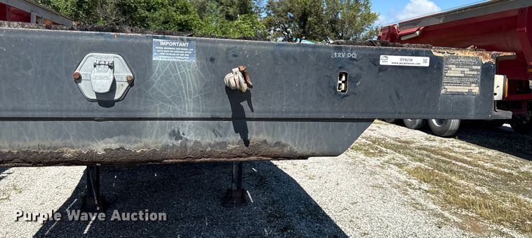 image for item DY8238 1999 Holden HLB25 drop deck equipment trailer