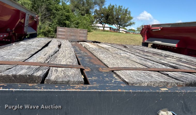 image for item DY8238 1999 Holden HLB25 drop deck equipment trailer