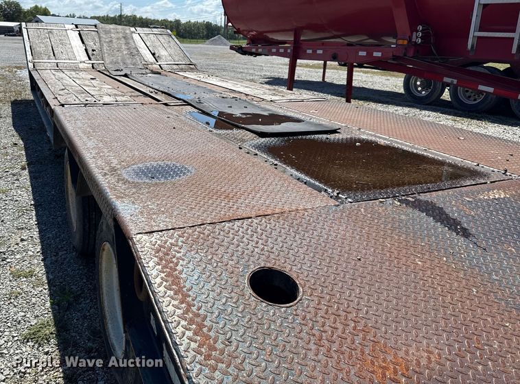 image for item DY8238 1999 Holden HLB25 drop deck equipment trailer