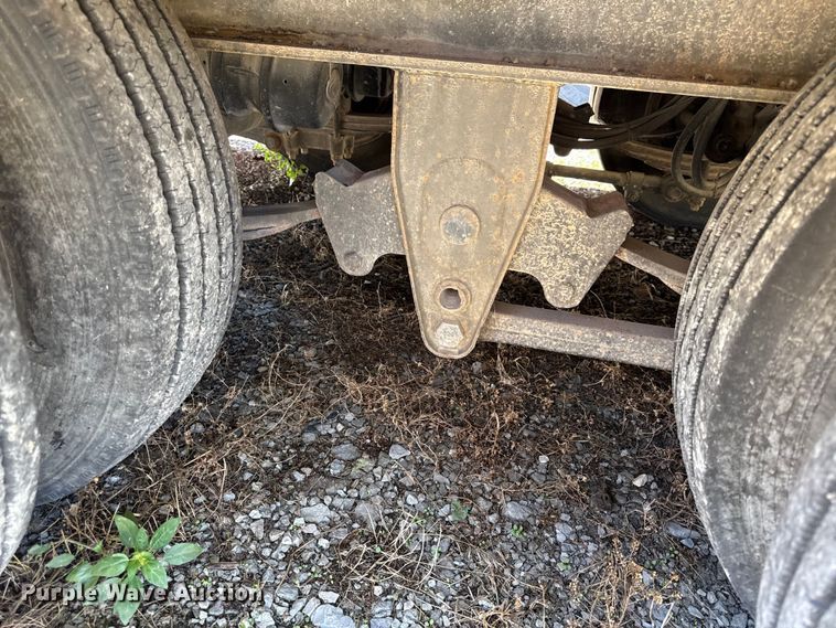 image for item DY8238 1999 Holden HLB25 drop deck equipment trailer