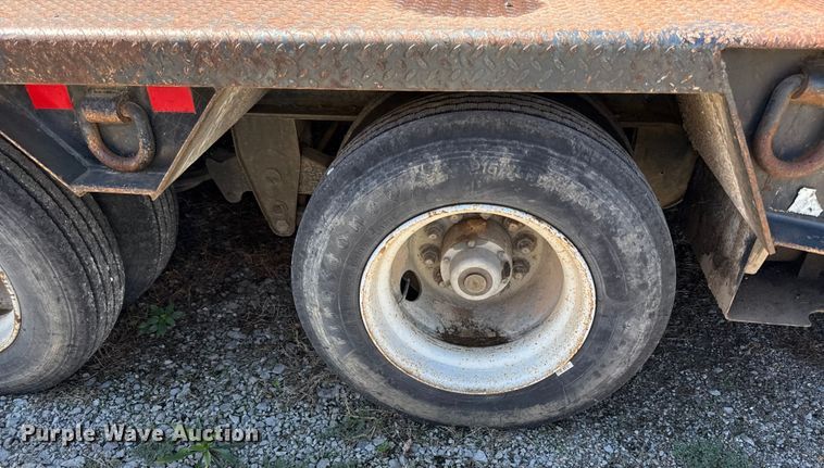 image for item DY8238 1999 Holden HLB25 drop deck equipment trailer